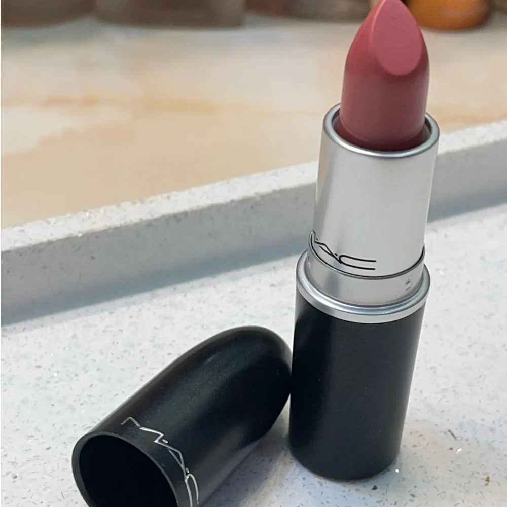 VAULTED FORMULA ~ MAC ~ ‘302 ANGEL’ Frost Lipstick ~ FS 0.10 oz. / 3 g ~ NIB